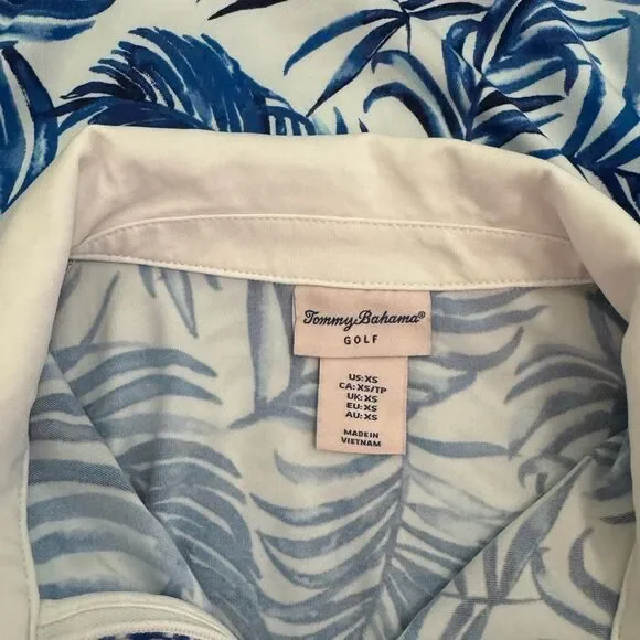 Tommy Bahama Women’s Sleeveless Golf Top - Picture 4 of 4